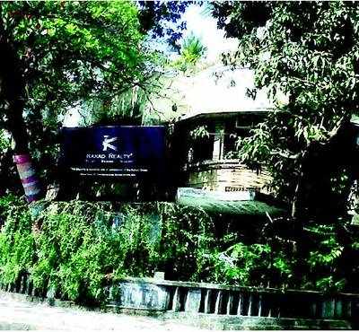 Asha Bhosle loses battle to evict bungalow tenants