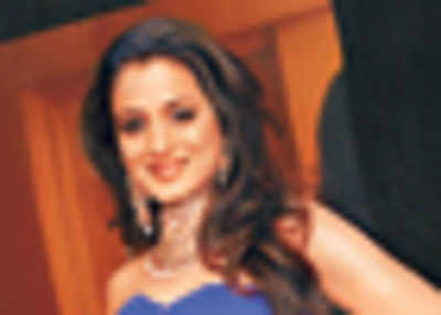 Ameesha Patel’s rosy picture