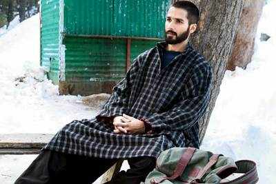 Bollywood returns to their favourite destination Kashmir