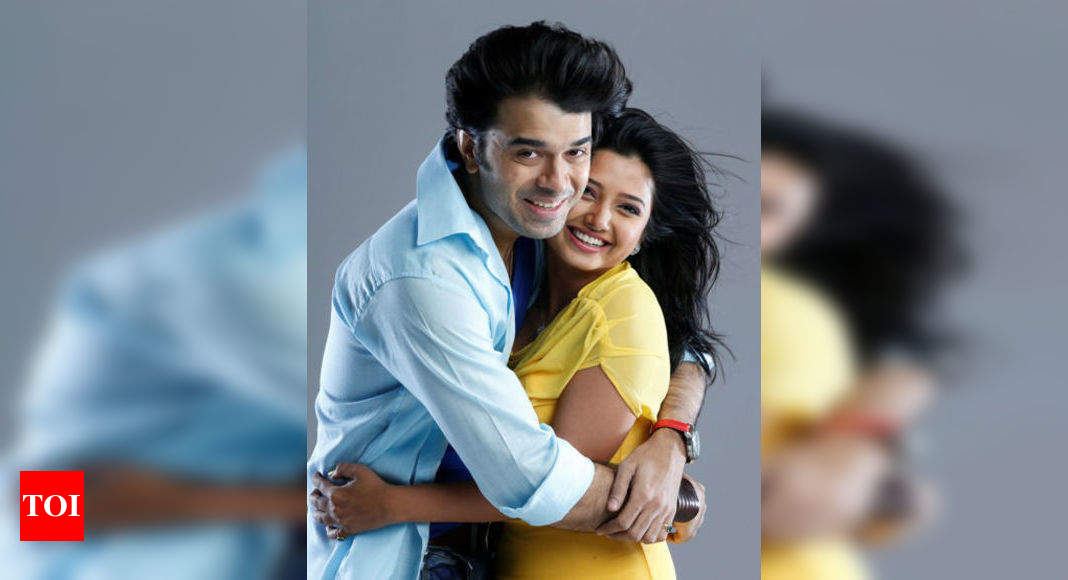 Prajakta happy to romance Nakul Ghanekar - Times of India