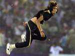 King's XI rout Knight Riders