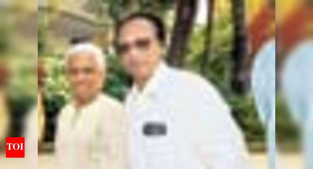 Bandra Road's new name | Events Movie News - Times of India