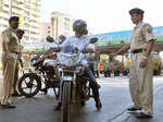 Mumbai Police arrest Raj Thackeray