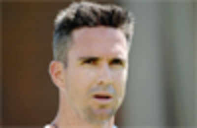 I would like to captain Delhi Daredevils: Pietersen