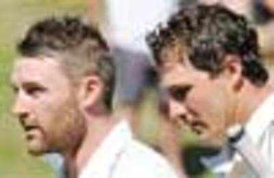McCullum, Watling break world record for sixth-wicket stand