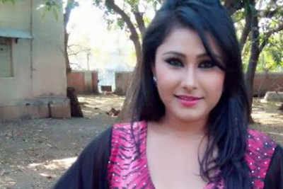 Priyanka Pandit to sizzle in 'Jaaneman'