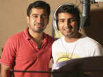 Santhanam sings for movie Nambiar