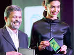 Deepika launches HP Slate VoiceTab