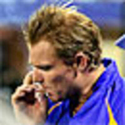 NGO demands BCCI inquiry on Warne | New Zealand in India 2016 News