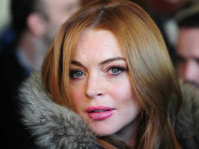 Lindsay Lohan cuts ties with bad influences?