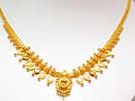 Gold jewellery at GRT