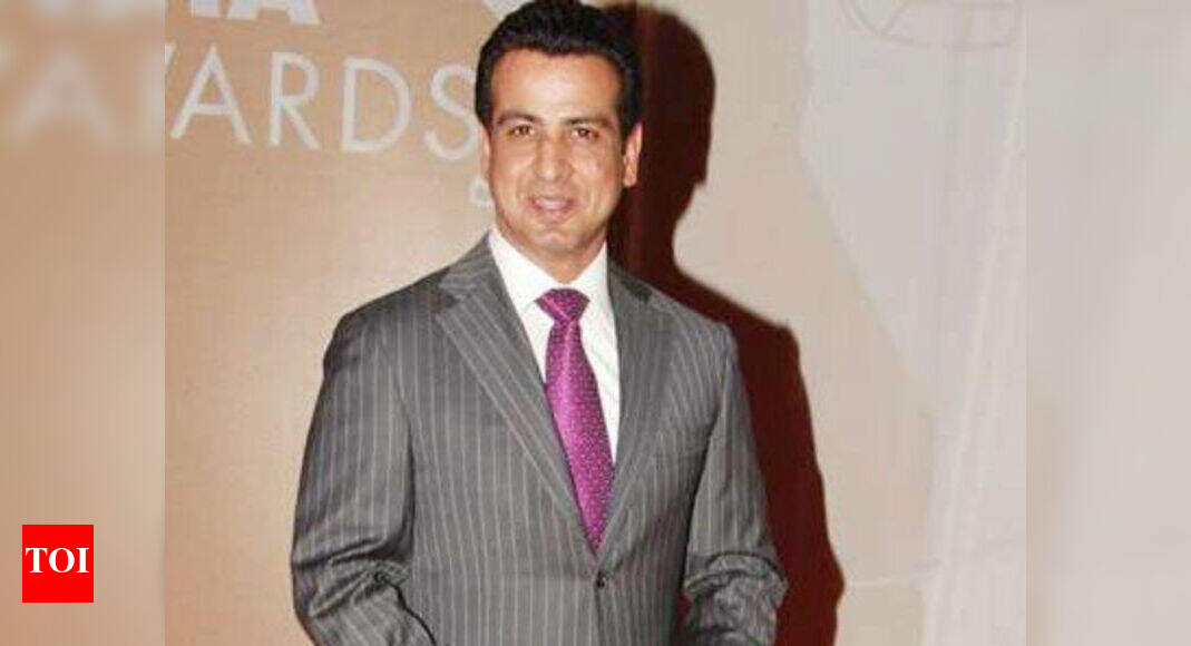 KD Pathak to fight with Anaconda in Adaalat Times of India