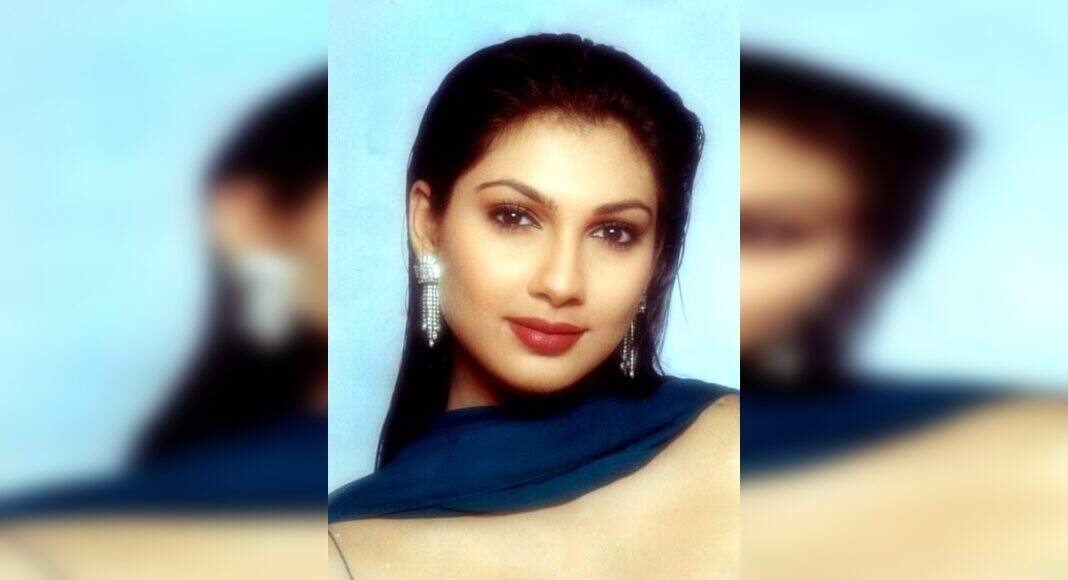 Yukta Mookhey Pics | Yukta Mookhey Photos | Yukta Mookhey Portfolio