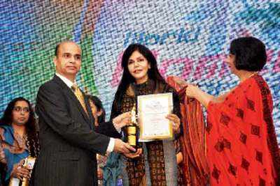 Nisha Jamvwal wins women’s achievers award from the World Women Leadership Congress in Mumbai