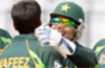 Pakistan aim final berth, Bangladesh seek pride