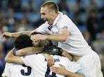 Euro: Italy knocks out France