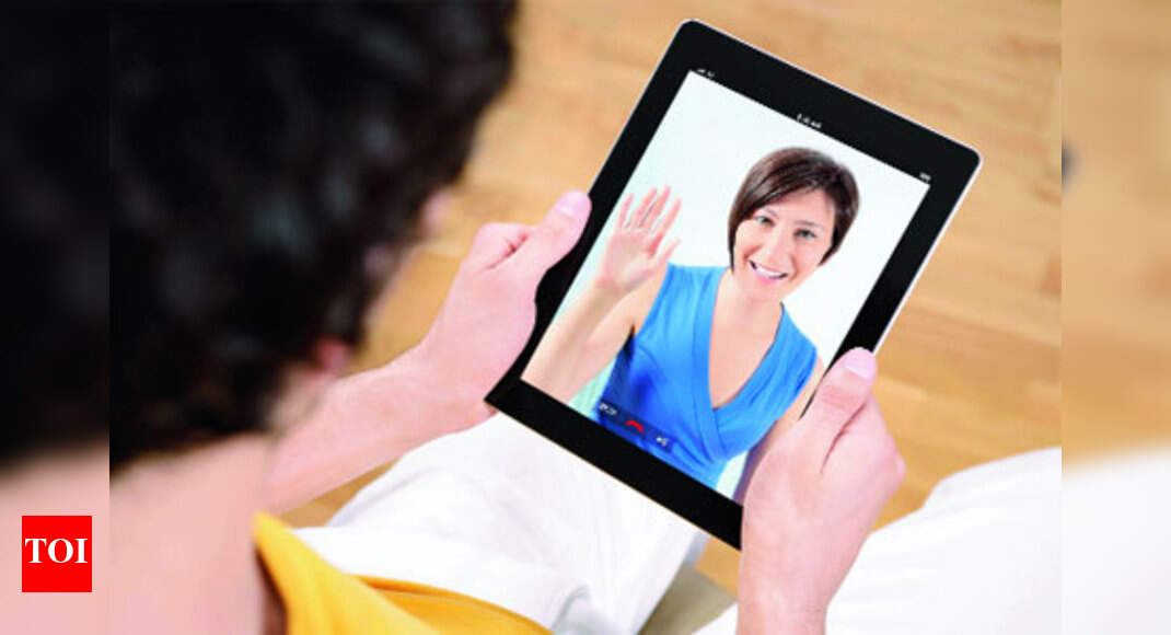 Maintaining a long distance friendship - Times of India
