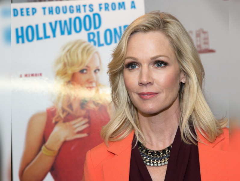 Jennie Garth Jennie Garth Suffered With Anxiety From 19 English Movie News Times Of India