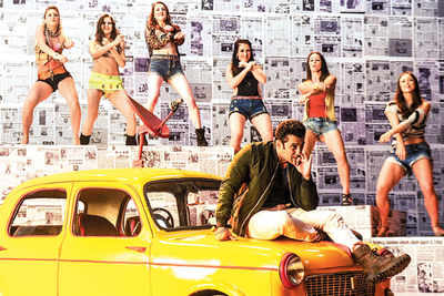 Salman Khan dances with 60 B-Boying dancers for O Teri