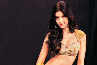 Shruti to play both the young and the old character in Tigmanshu Dhulia’s next?