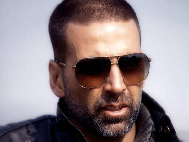 When Akshay bumped into ex-girlfriend's husband! | Hindi Movie News - Times  of India