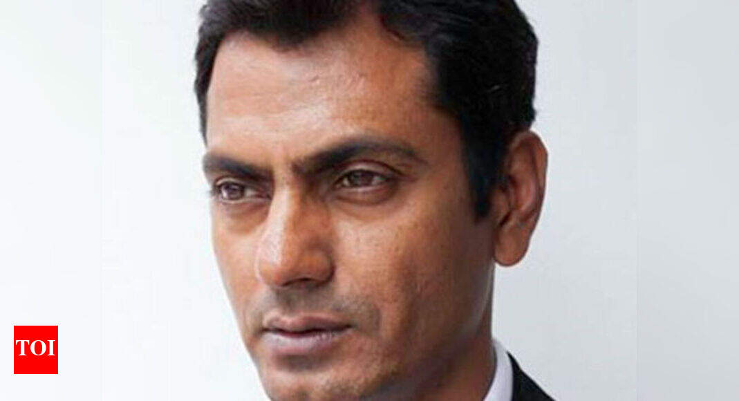 Nawaz replaces Farhan in SRK's film | Hindi Movie News - Times of India