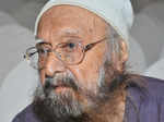 Khushwant Singh dies at 99