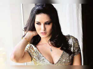 Sunny Leone Selliping Fuck Full Hd Video - Sunny Leone to party in Bangalore on Saturday night | Kannada Movie News -  Times of India