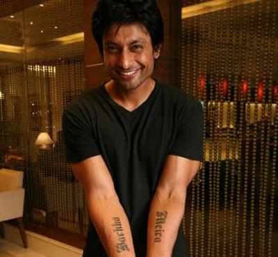 Bengali Actor Saurav Das gets a heart touching tattoo at Lizard's Skin  tattoos Kolkata - YouTube