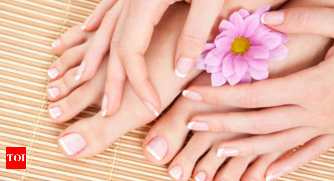 Get Your Feet Up: A DIY Pedicure For A Summer Vibe