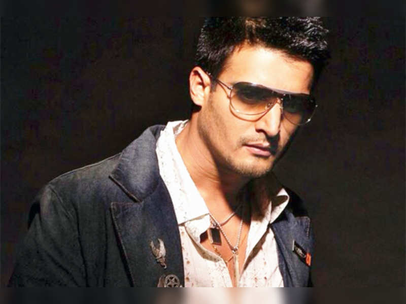 I am not politically inclined: Jimmy Sheirgill