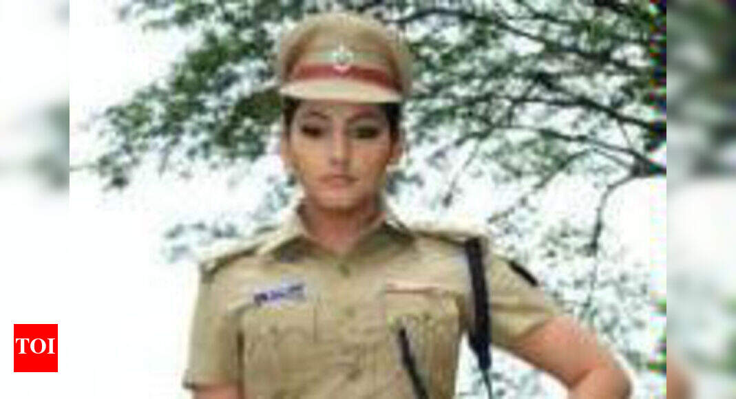 Ragini becomes face of Ragini IPS scholarship | Kannada Movie News ...