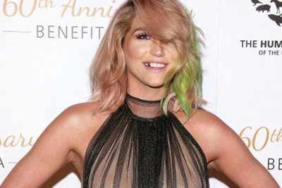 Kesha debuts her healthy self on first red carpet