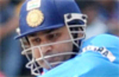 Sizzling Sehwag steers Delhi to victory over Punjab