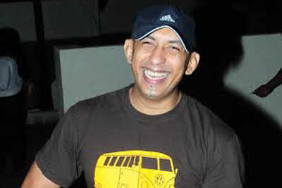 Tony spotted at the screening of Cologne in Trivandrum