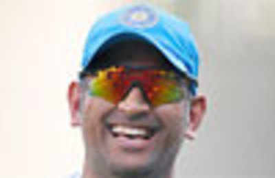 Dhoni 2024 oakley sunglasses