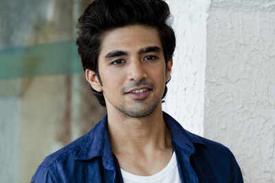 I would love to be directed by Aditya Chopra: Saqib Saleem