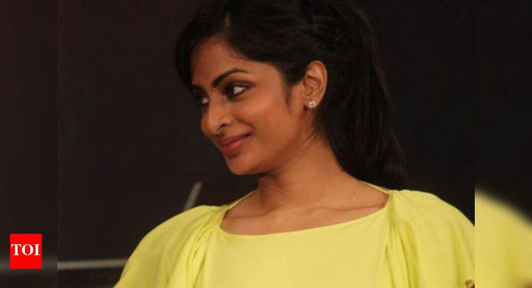 Sriya Reddy turns actress again | Tamil Movie News - Times of India