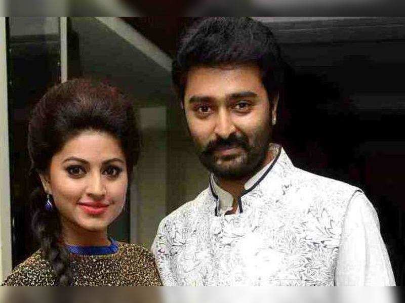 Sneha and Prasanna, showstoppers of the Spring-Summer Collection 2014  fashion show, strike a pose at Taj Club House in Chennai | Events Movie  News - Times of India