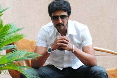 Sudeep apologizes to his fans