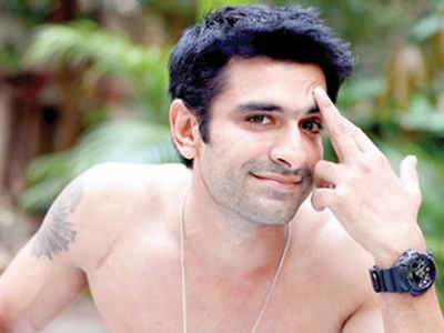 Will do Bigg Boss at the age of 60: Eijaz Khan