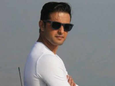 Vatsal Seth scared of informing his mother about his role of a rapist
