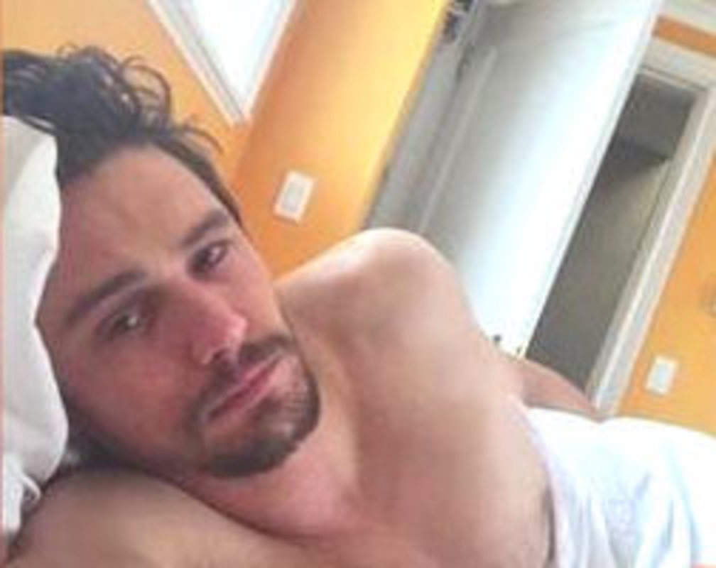 
James Franco calls selfies 'intimate', not inappropriate
