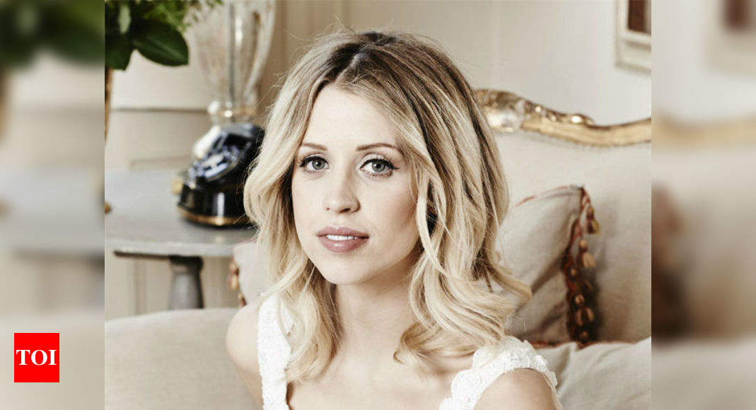 Peaches Geldof died from a heroin overdose after relapse, coroner says