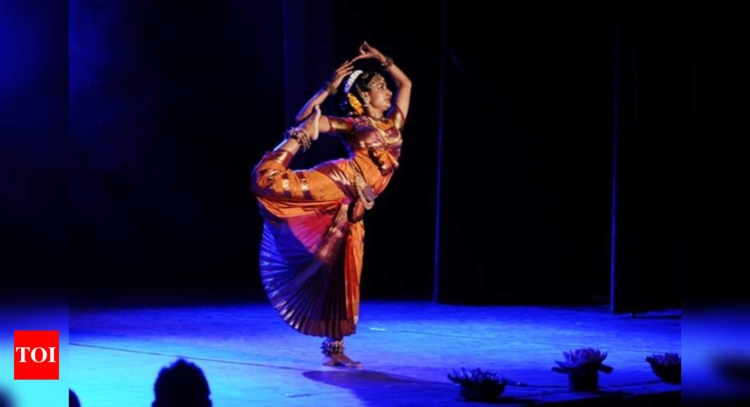 Classical dancers left the audience spellbound on International Dance Day at Sri Krishna Gana 