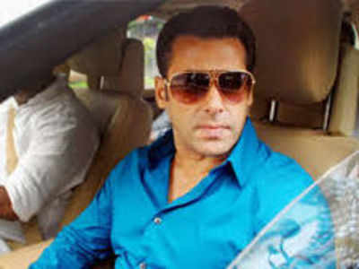 Play a Salman Khan fan in 'Main Aur Mr Riight': Nirbhay Wadhwa