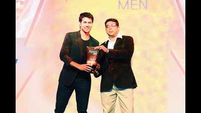Varun Dhawan launched Pond’s facecare products for men at a glittering event in Mumbai
