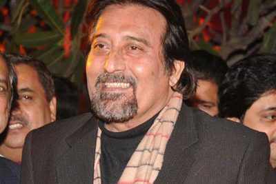 I learned acting with experience: Vinod Khanna
