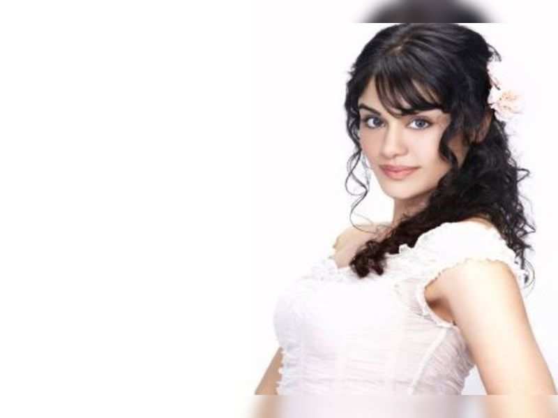 Adah Sharma turns beauty soap ambassador | Telugu Movie News - Times of  India