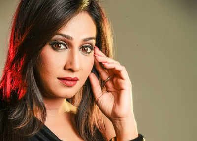 Pakhi to play a bar dancer